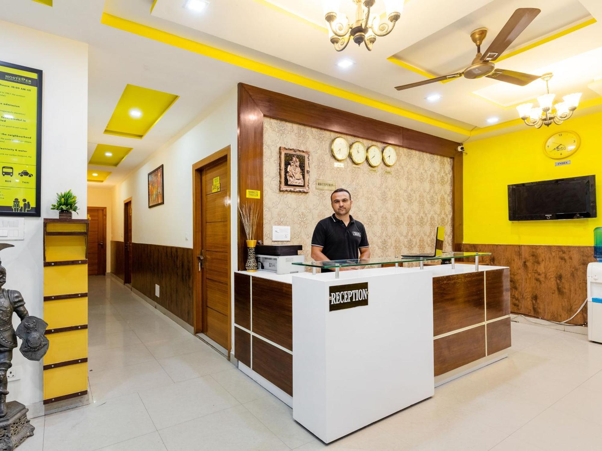 The Hosteller Agra Agra  Zewnętrze zdjęcie